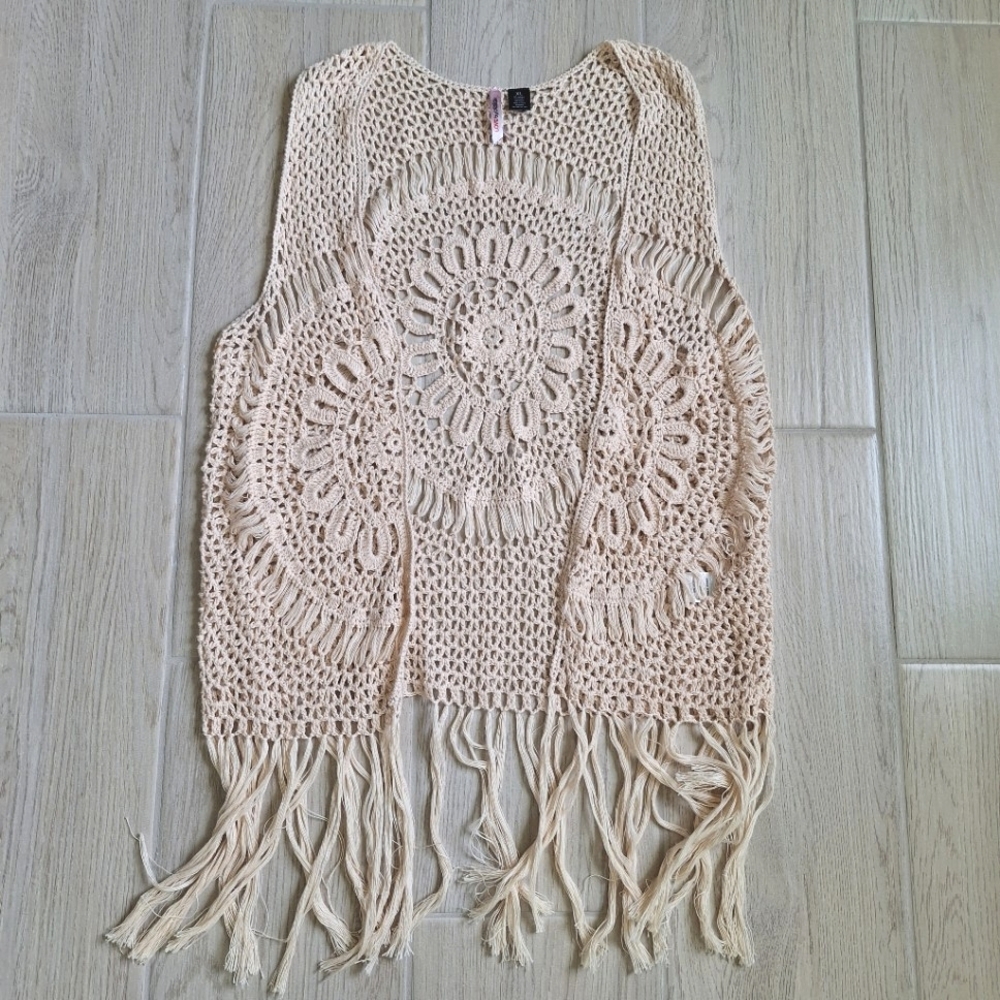 Love By Design Boho Crochet Open Front Cream Open Cardigam With Fringe - Size XL